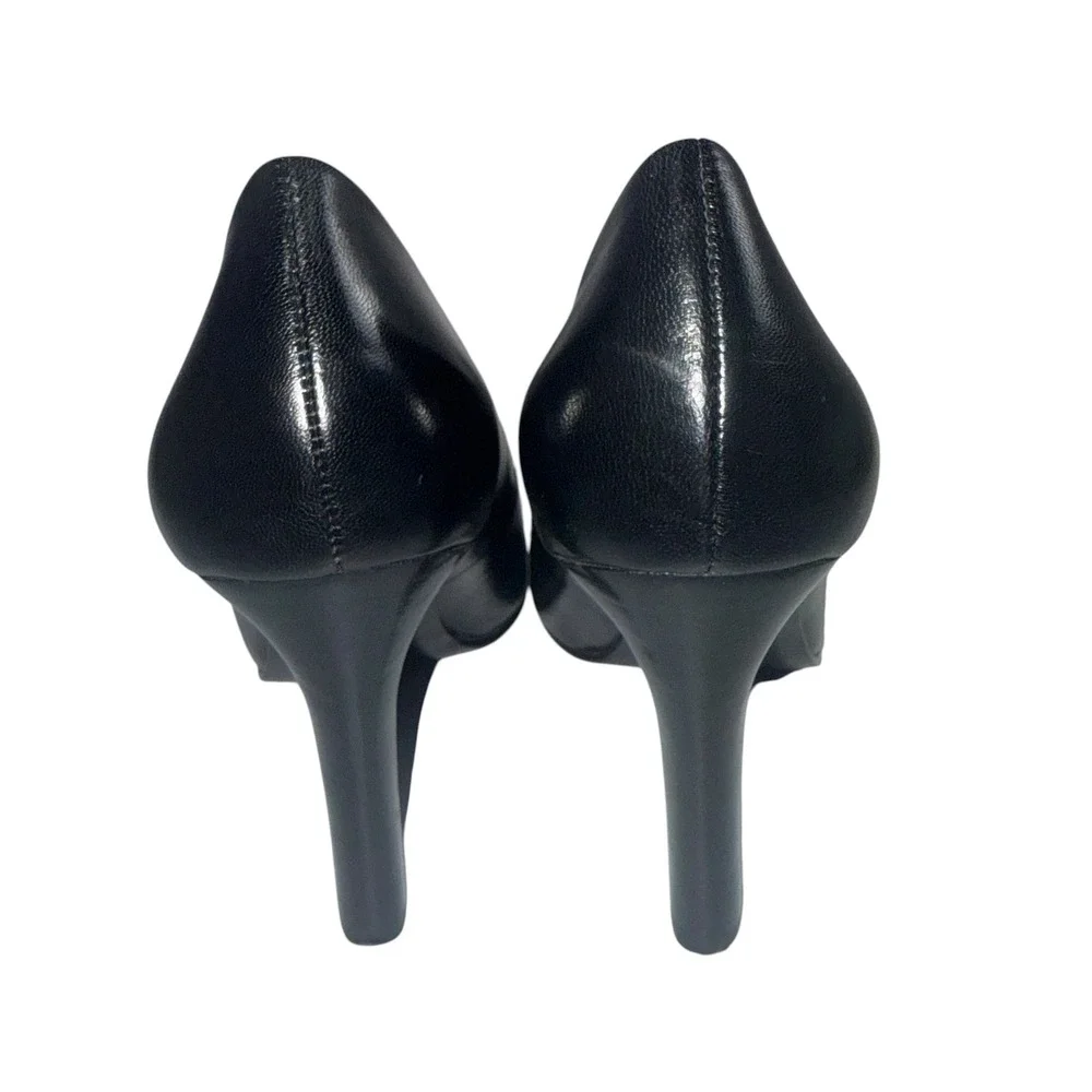 Lauren by Ralph Lauren Zamora Pump Women's High Heel - Size 8B- Black Leather